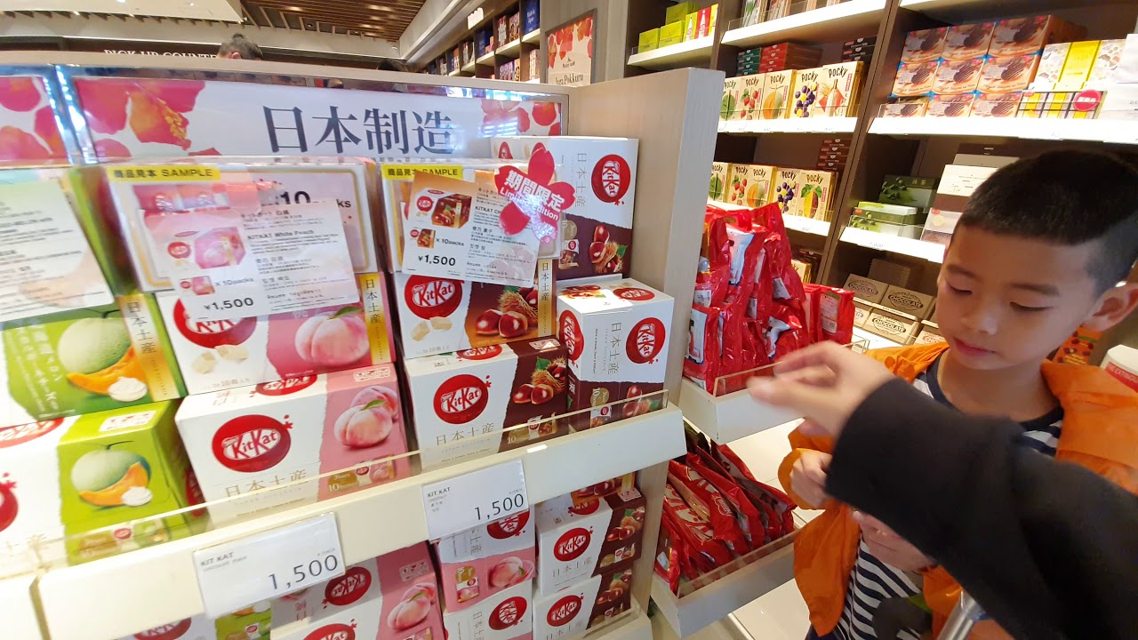 在機場花¥10000買伴手禮｜那霸空港免稅店DFS好好逛！沖繩ep32