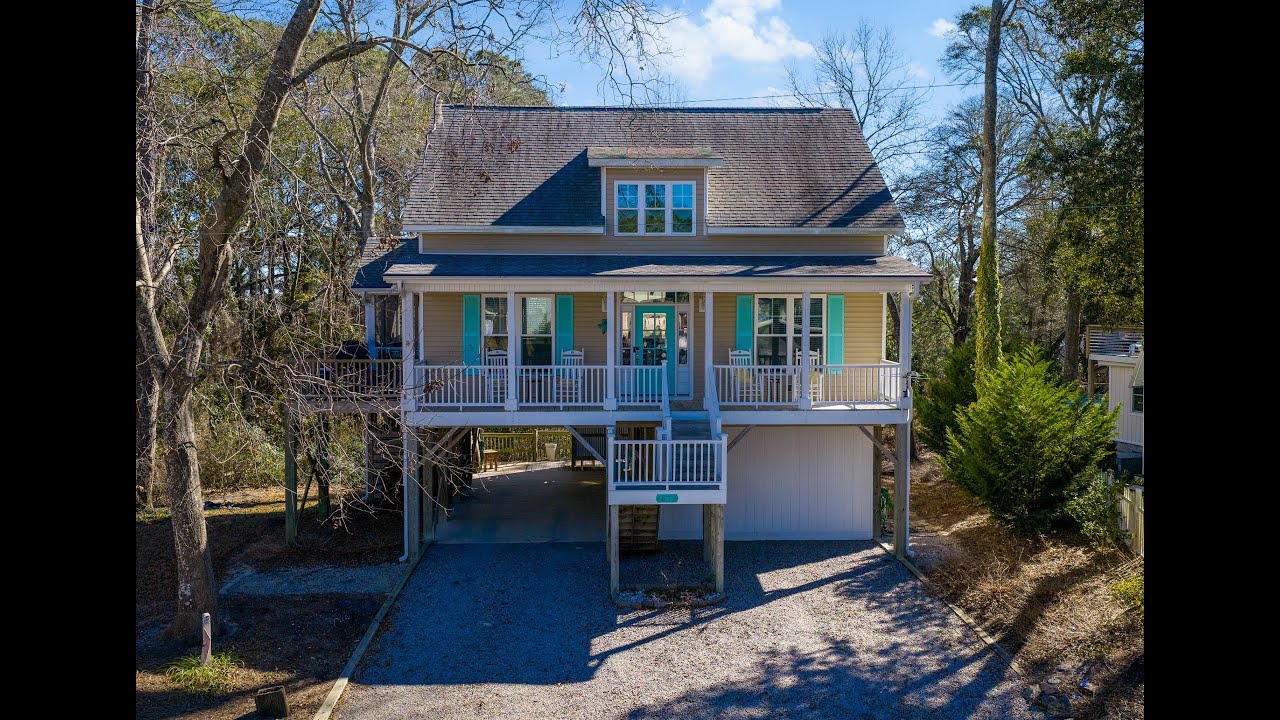1679 Hemingway Dr SW, Ocean Isle Beach, NC 28469