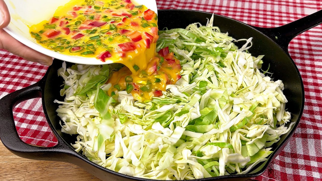 Капуста с яйцами вкуснее мяса! Простой и вкусный рецепт!