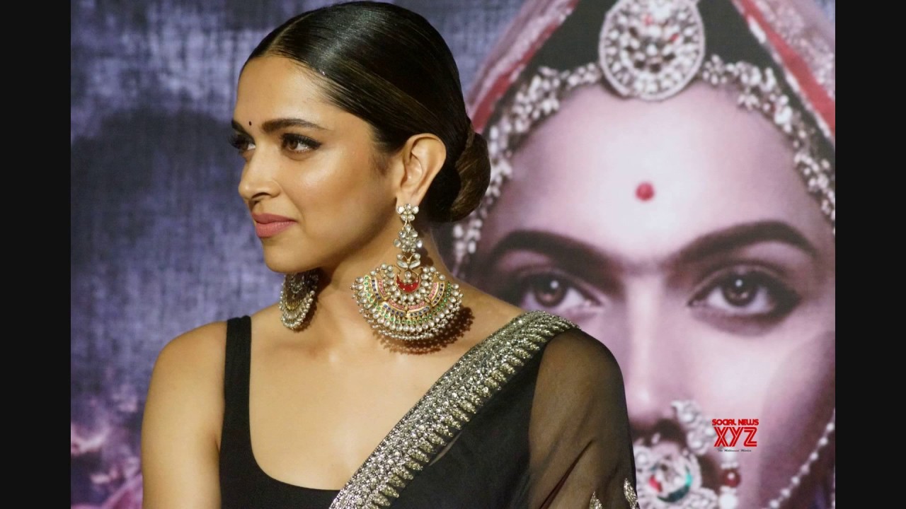 Mumbai:Deepika Padukone at 3D trailer launch of film 