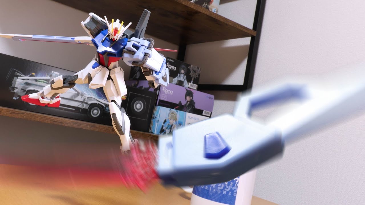 【ガンプラ組み立て】ストライカーパック装着！【コマ撮り】
