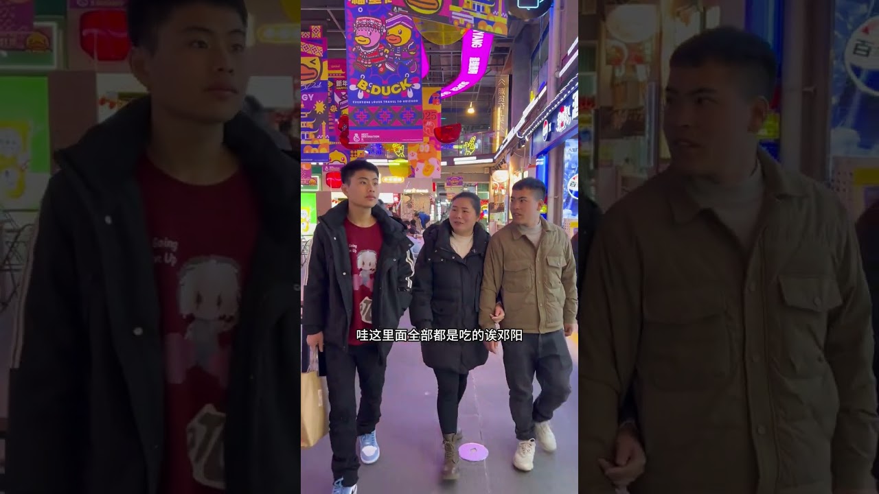 我和清植结婚儿子也过来了，快过年了本想把儿子留下来跟我们一起过年，儿子大了有他自己的想法和朋友，说今年要回重庆和爷爷奶奶过年，心里很是不舍，儿子真的长大懂事了，做为母亲的我只能尊重他的决定，只要儿子