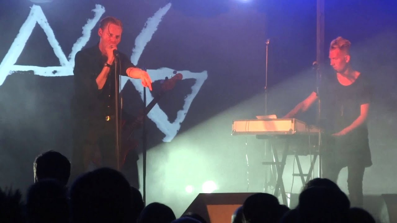 Agent Side Grinder - This Is Us [Entremuralhas 2015]