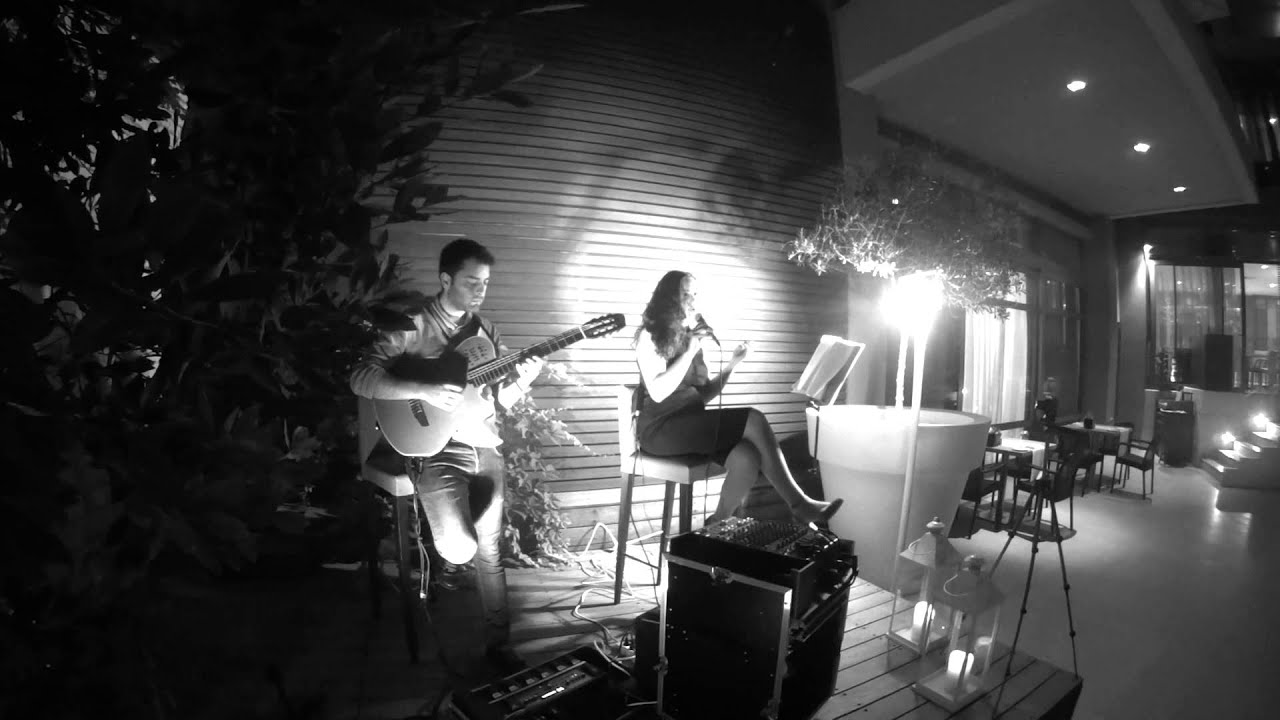 Blue Bossa cover by LoopIA ( Irida Antonis )
