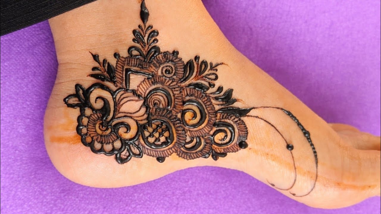stylish feet side mehndi design | mehandi ka design | pairon ki mehndi design | bridel feet mehndi