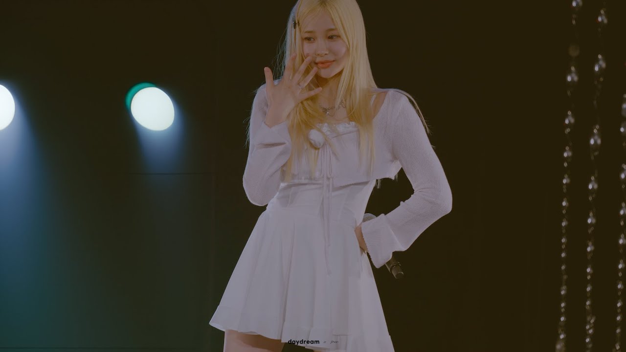 240503 위클리 지한 Hello fancam Weeekly Jihan ウィークリー ジハン Weeekly Fanmeeting ＜(WeeeklyUniversity)＞In Japan
