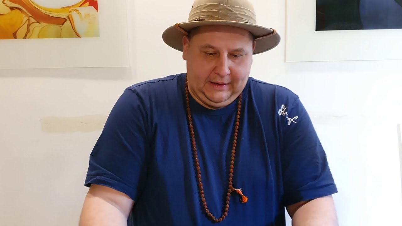 Wini - unboxing Cannabis Light