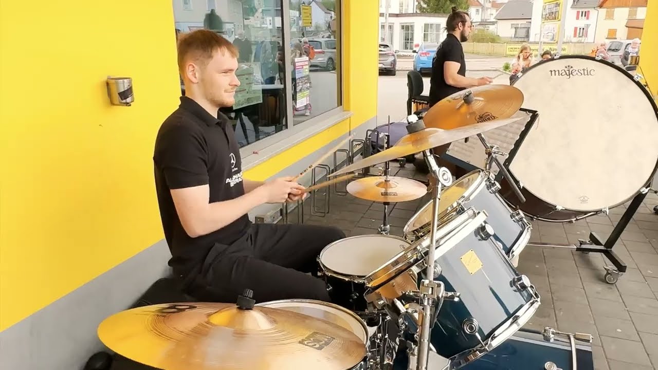 Ensemble Netto-Parkpl. 4.Teil Perc 
