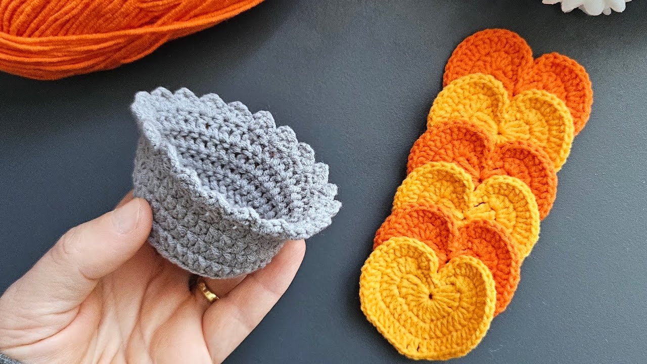 Wow Super 💯 How to make a crochet coaster. How to make a crocheted heart
