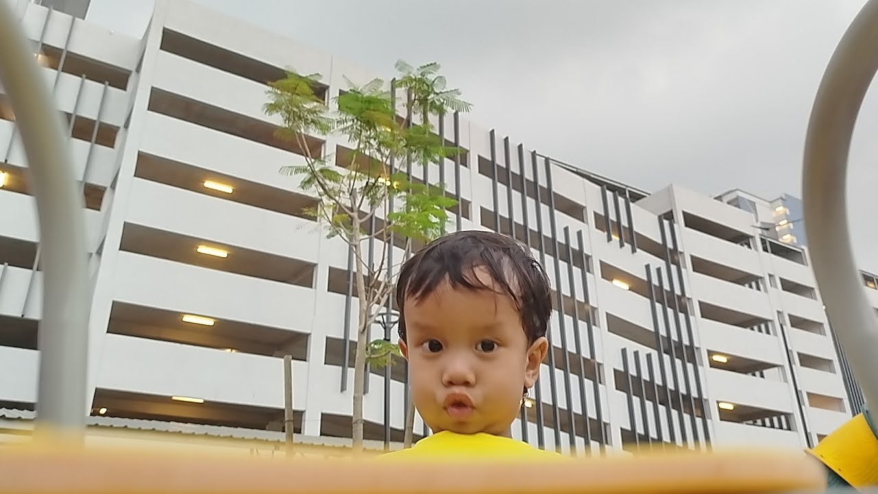 Playground time 🛝🏃🏻‍♀️