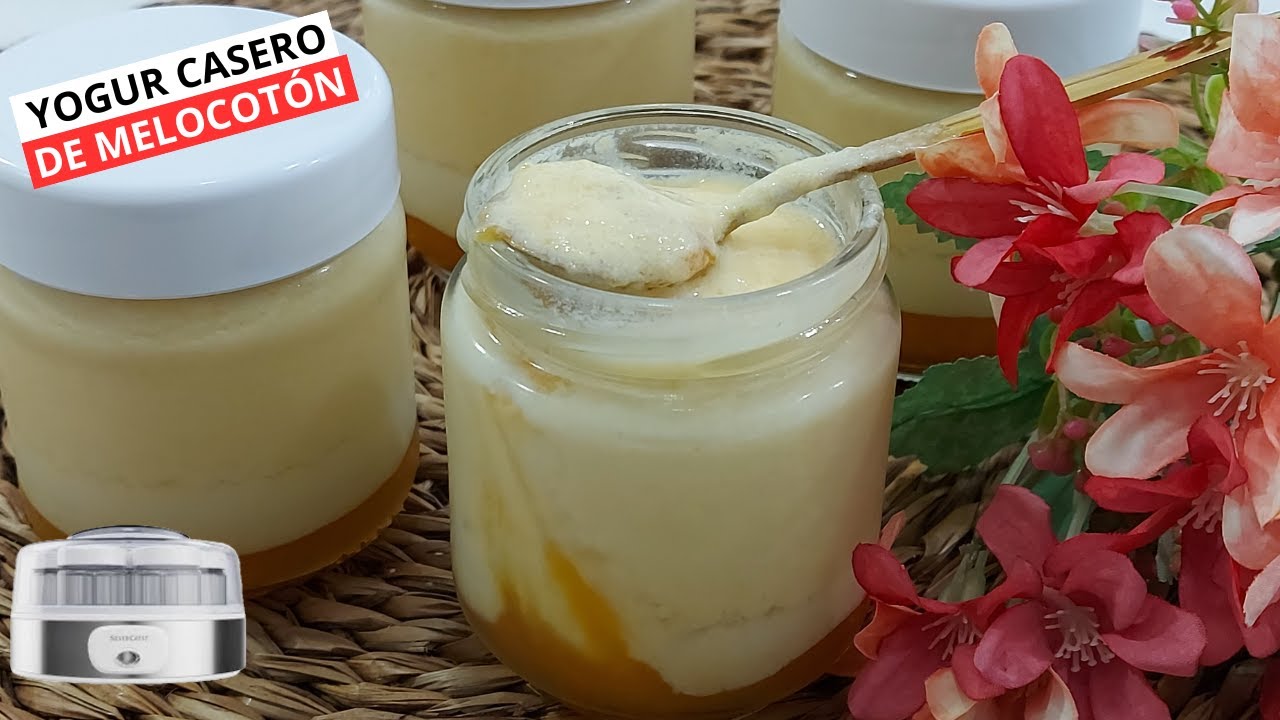 Yogur casero de melocotón en yogurtera