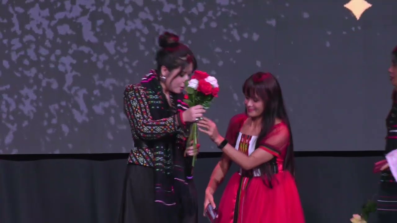 Shin Bia at Live Concert in Singapore (Babylon Tiva & Khuavang Note)