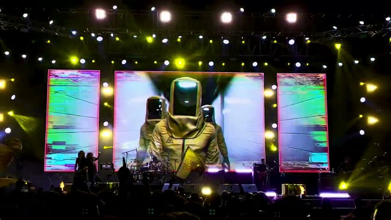 Shototar Bilashita | Mission F | Rupam Islam | Fossils Mohajhor | Live In Concert | Kolkata