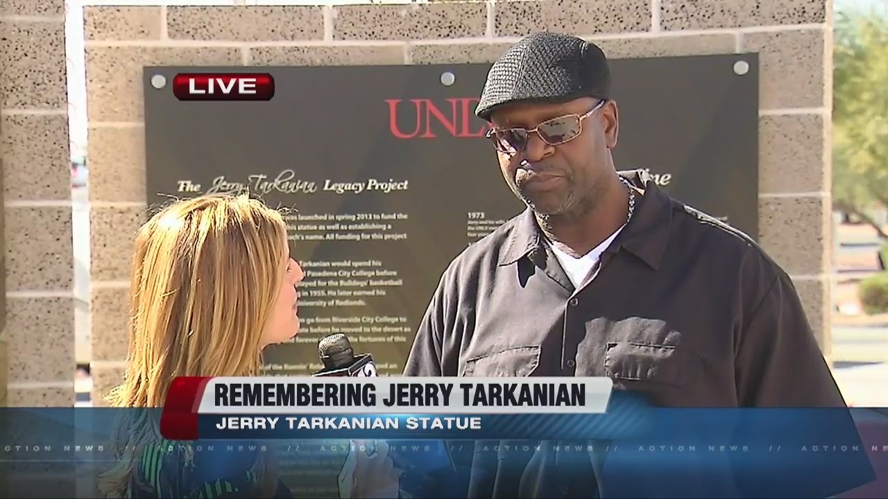 Memorial grows at UNLV's Jerry Tarkanian statue