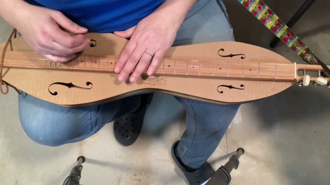 Chromatic Mountain Dulcimer Lesson | Cardboard Kit #mountaindulcimer