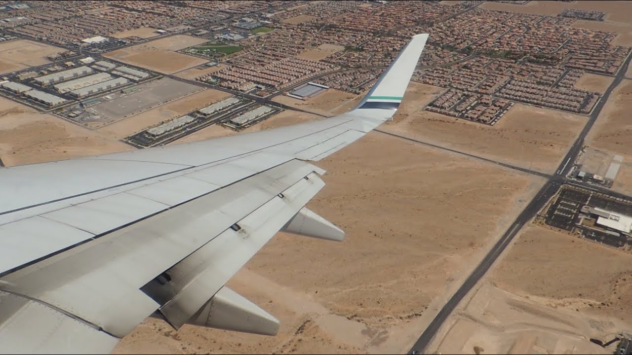 Alaska Airlines Boeing 737-800 [N585AS] landing in LAS