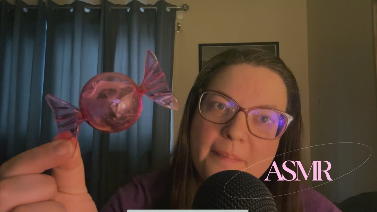 Tingly Crinkle & Tapping Sounds (ASMR) 🍬