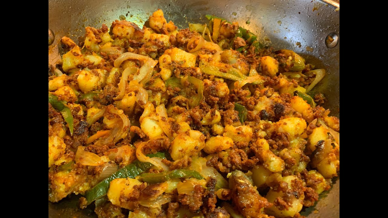 RICAS PAPAS CON CHORIZO