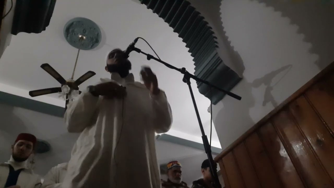 تلاوة خاشعة للمشفع محمد بوزيد