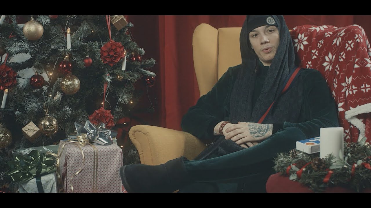 Greekazo - Gangsta Christmas (feat. E4an) [Official Video]