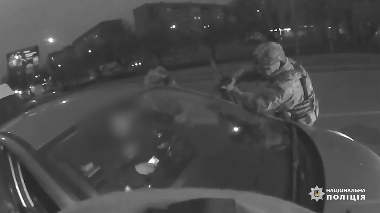 У Харкові поліція затримала учасників злочинного угруповання, які обклали «даниною» підприємців