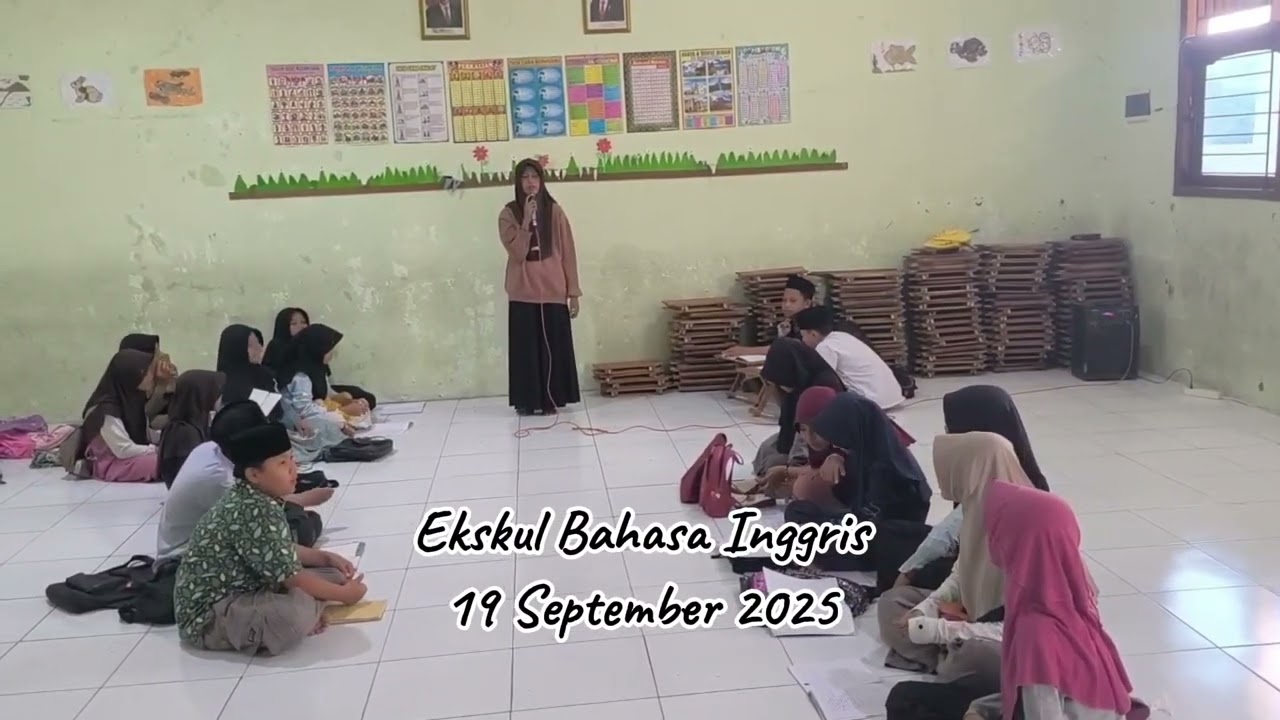 Ekstrakurikuler Bahasa Inggris Kelas 6