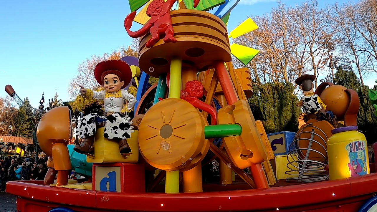 Disney Stars on Parade at Disneyland Paris 20191231