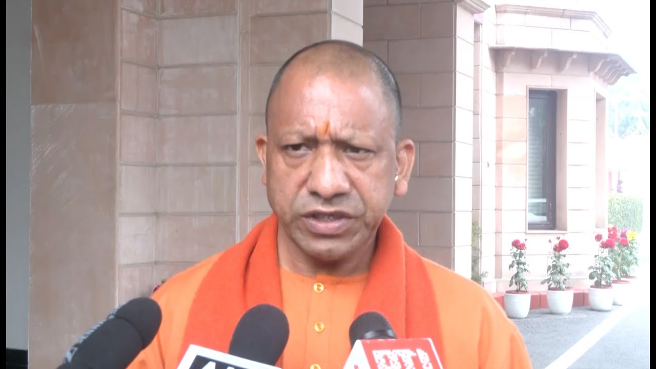 🔴LIVE: Yogi Adityanath addresses the stampede at Mahakumbh.
