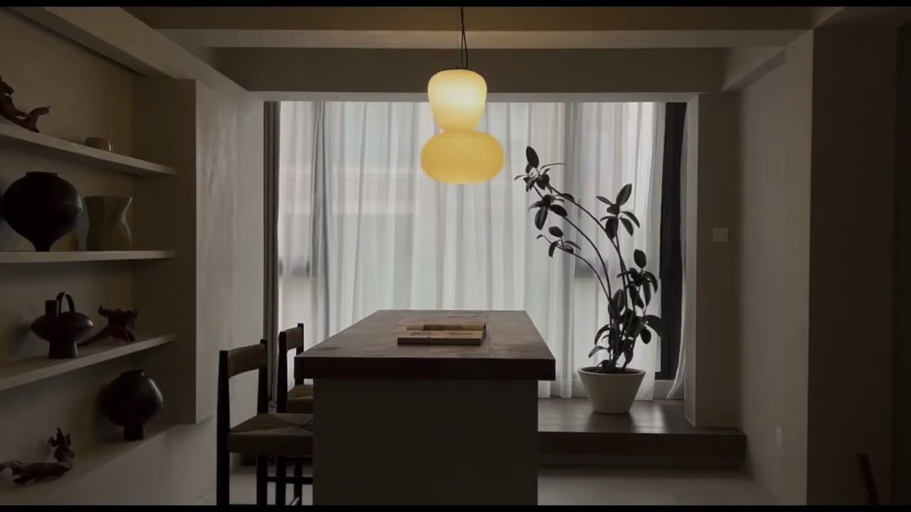 A Growing Artistic Villa