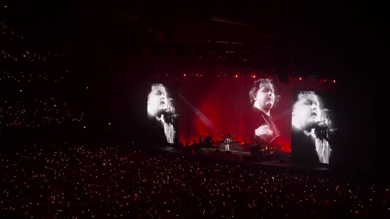 Lewis Capaldi - Hold Me While You Wait @ Co-op Live Manchester 20/09/25