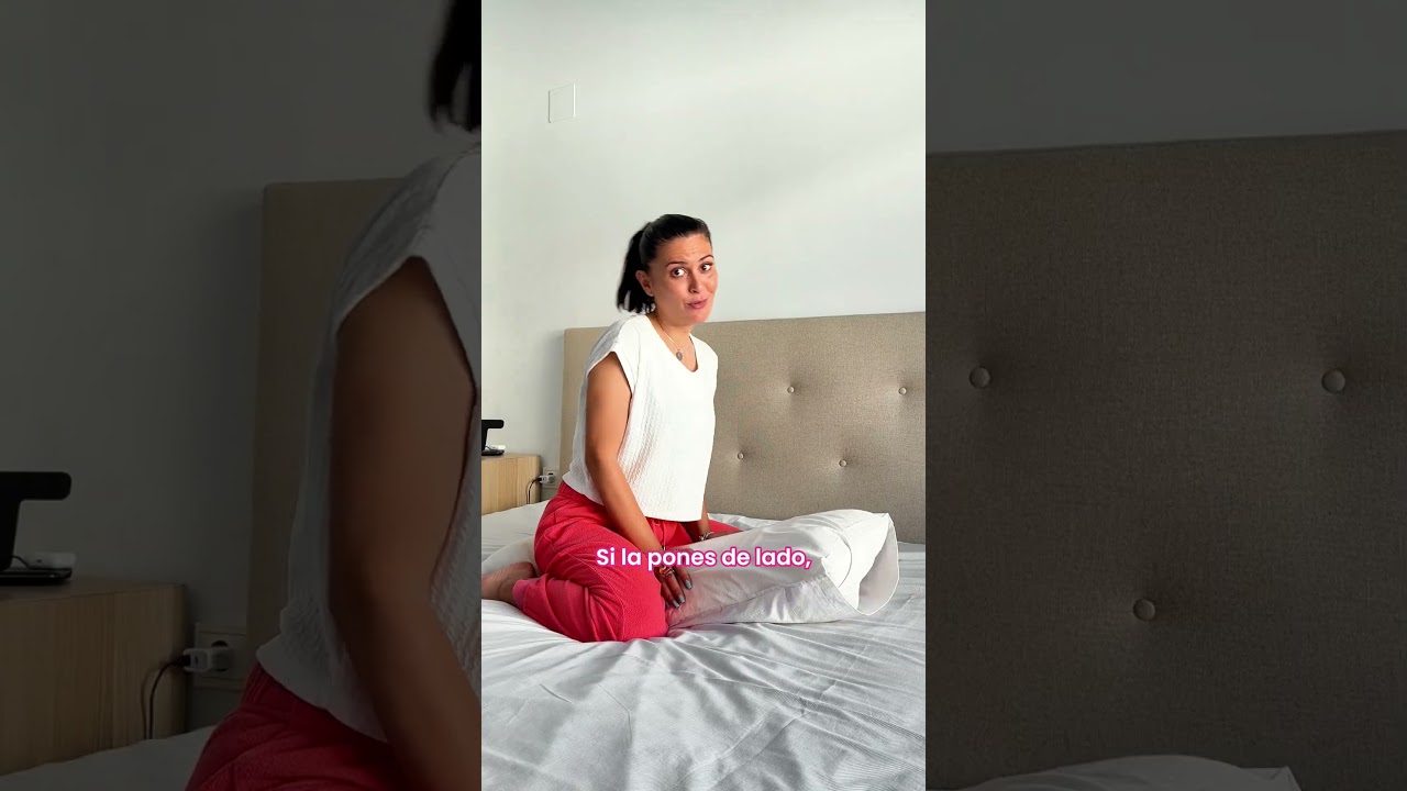 &iquest;Te gusta hacerlo con la almohada?  🛏️ 🧸  #almohada #cama #relaciones #imaginaci&oacute;n