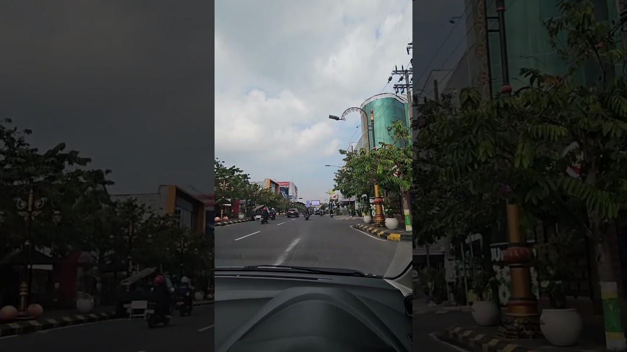 Driving On Pahlawan Street Centre Road In Madiun City..