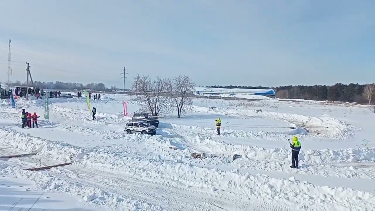 Гонки на нивах по снегу  #подписка #на #мой #канал 
