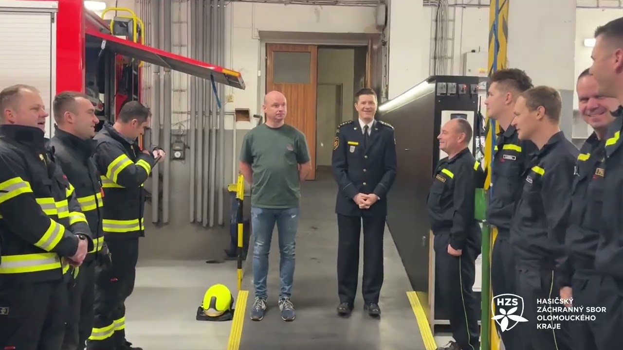 Rozloučení s velitelem stanice Olomouc mjr. Arnoštem Lenochem
