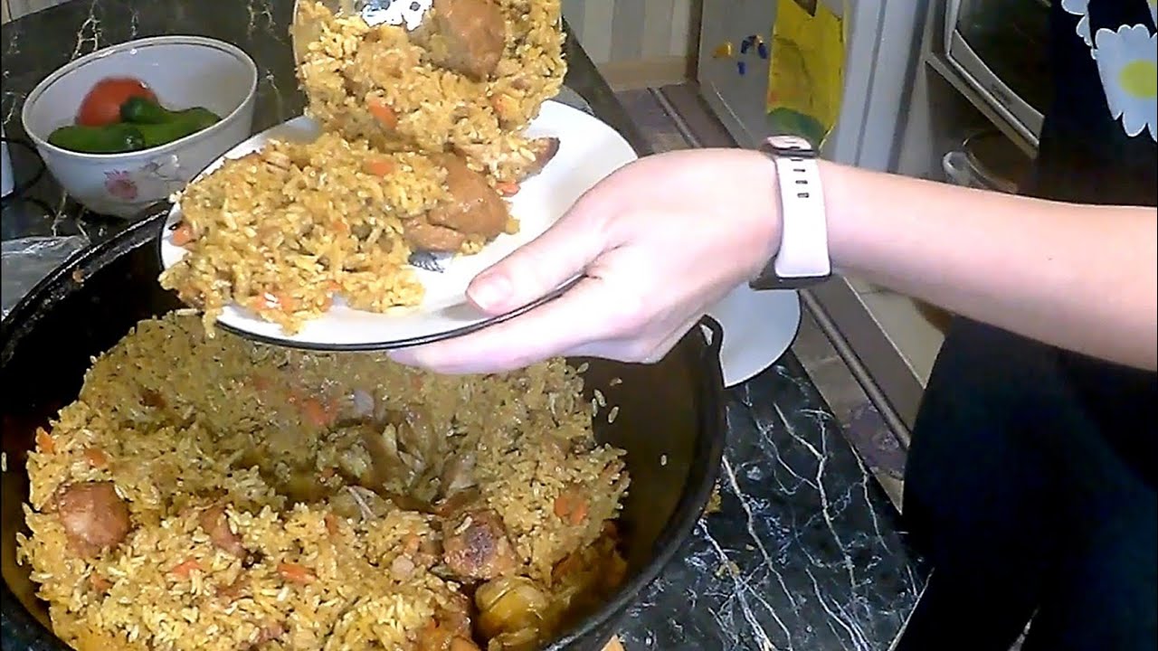 Плов в казане на костре