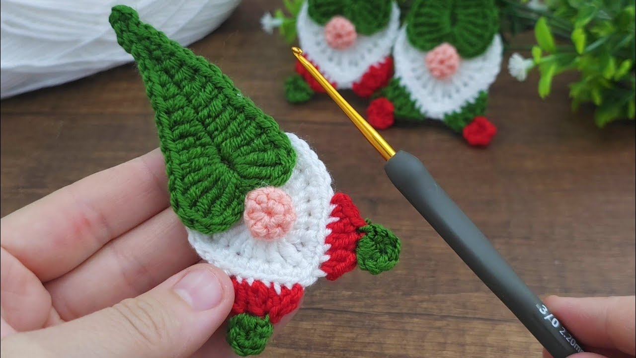 Great idea ~● crochet christmas Gnome I crochet christmas decorations I crochet christmas ornaments