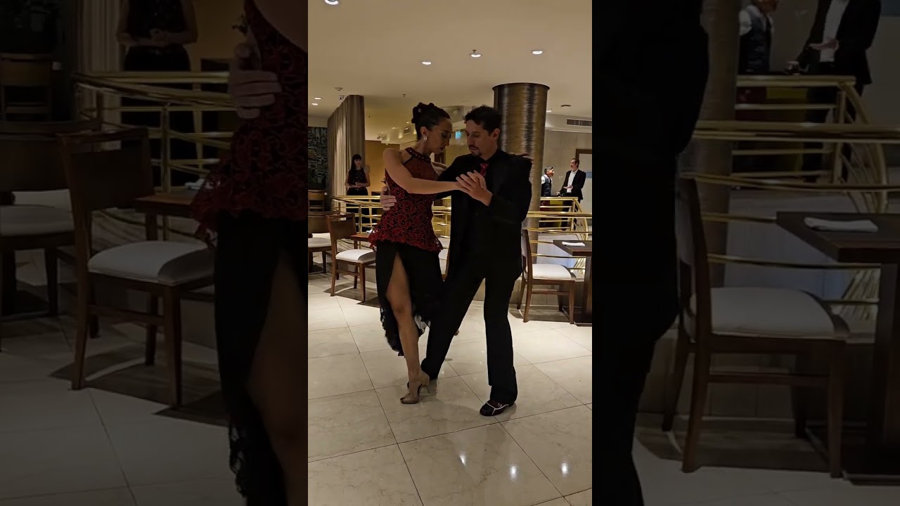 Bailarines de tango. OBLIVION-Piazzolla