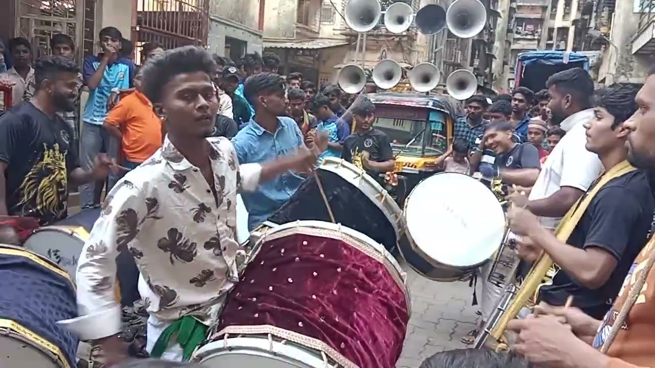 Black tiger nashik dhol / Sakinaka 72 / ayaan 9082078820