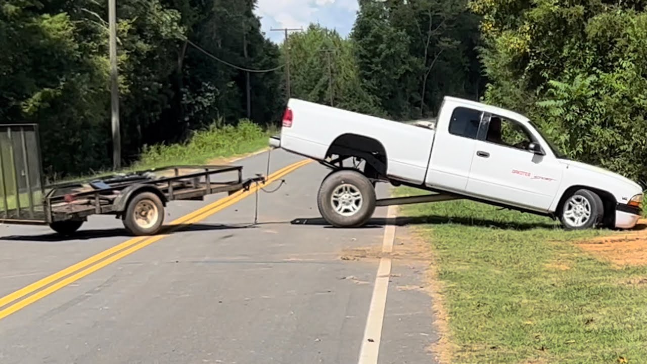 Squatted is OUT! Doggy style is IN! (TRUCK GANG)