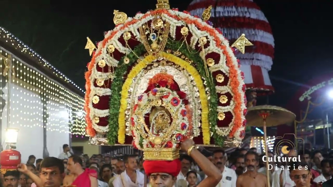 ಹತ್ತೂರ ಒಡೆಯನ ವೈಭವದ ಜಾತ್ರೆ ||ಪುತ್ತೂರು ಜಾತ್ರೆ 2025 || Puttur Jatre 2025 || ಪುತ್ತೂರು ಮಹಾಲಿಂಗೇಶ್ವರ Day 1