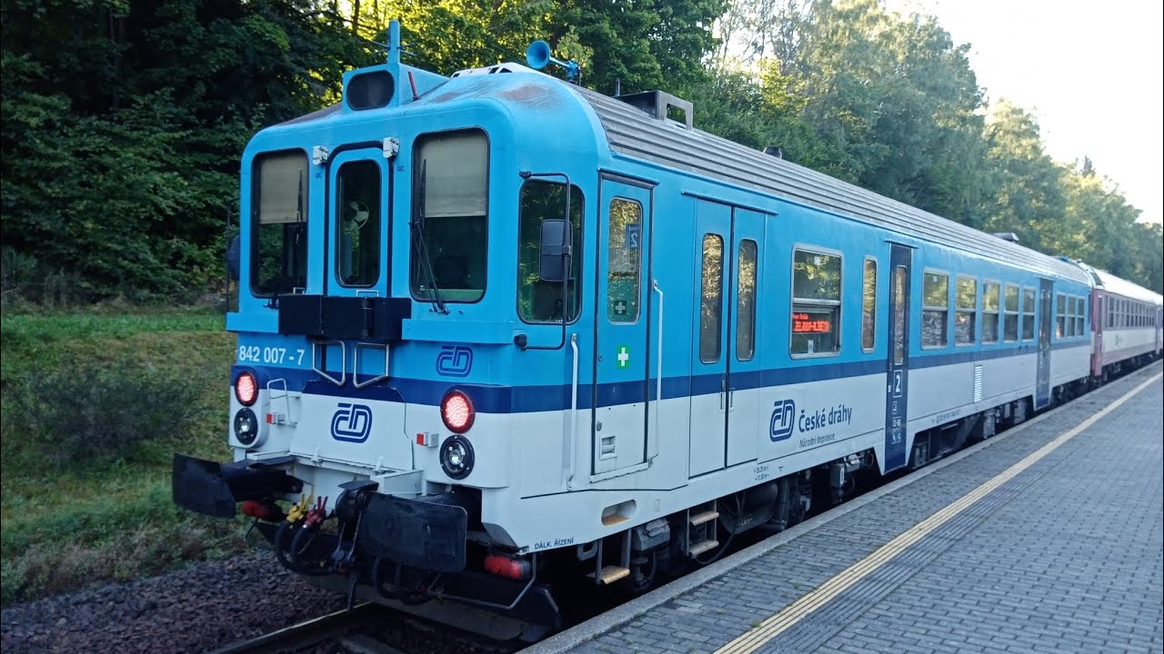 Kvatro 842 