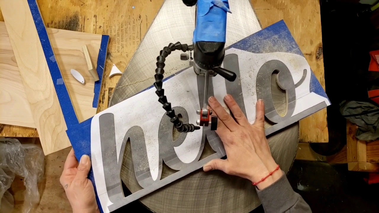 Hello- Scroll Saw Sign - Using a Dewalt 788 Scroll Saw