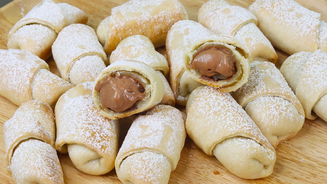 Mini ciasteczka kifli z Nutellą w 5 minut! Dzieci pytają każdego dnia! Bardzo łatwy przepis