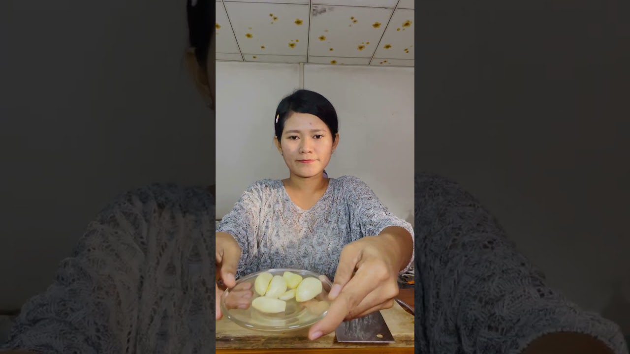 ဝက်နံရိုးကြော် ကြွပ်ကြွပ်လေး