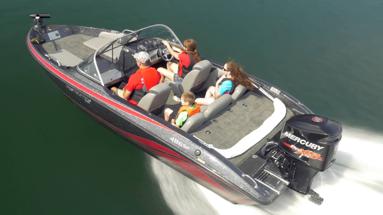 Stratos 486SF On Water Footage