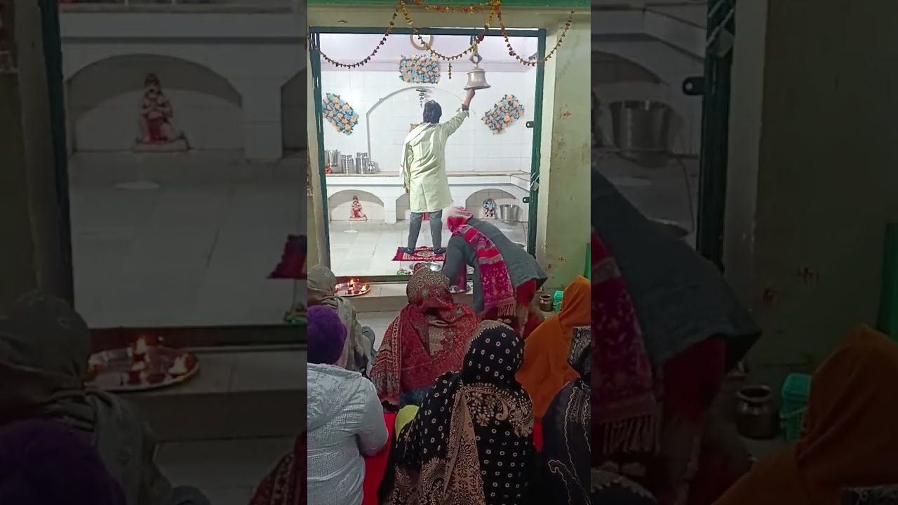 45 सा का 11 दिन का स्नान#video #god #chamundadevi #maa #trending Chamunda Mandir aligarh is live!