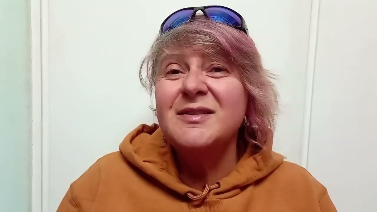 Если вы послушаете ЭТО, то поймёте, что Россия САМА спонсирует ВСУ, а мальчик который 