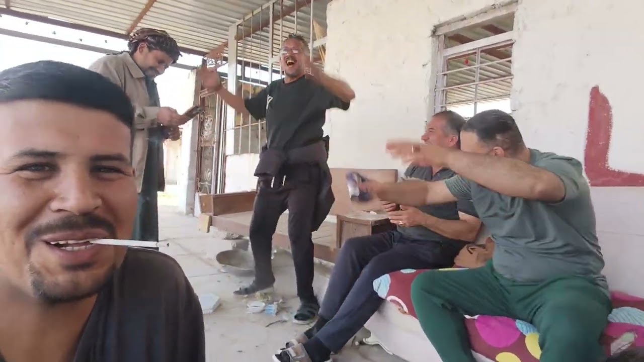 في طريق كربلاء الشعبانية الاخوه الاعزاء