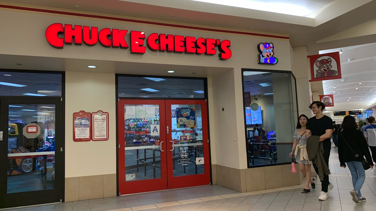 Chuck E. Cheese’s - store tour - Flushing NY - 2022