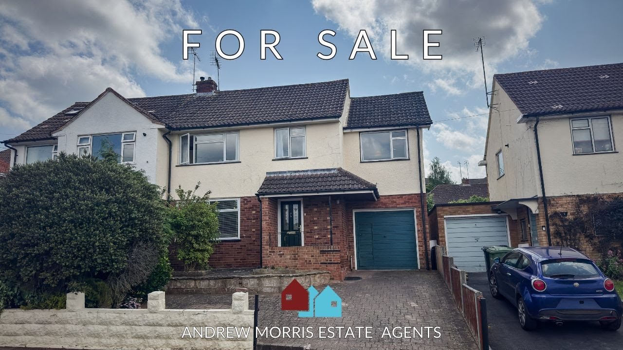 FOR SALE | a spacious, 4-bed, semi-detached home located in a sought-after area, east of the city.